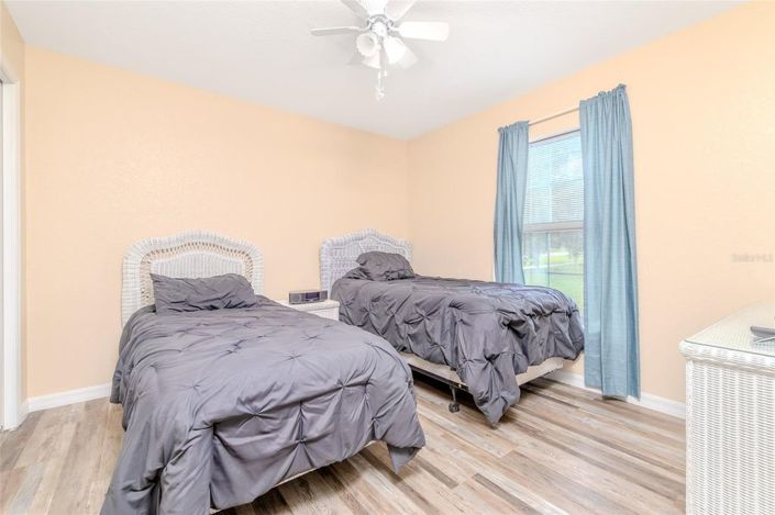 Image No.16-3 Bed House for sale