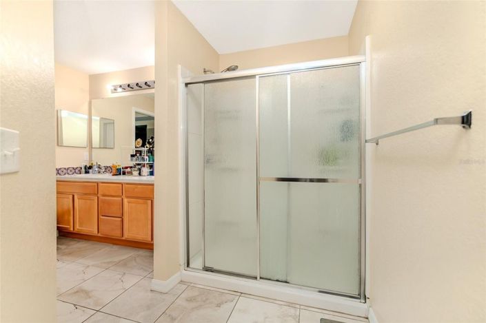 Image No.23-3 Bed House for sale