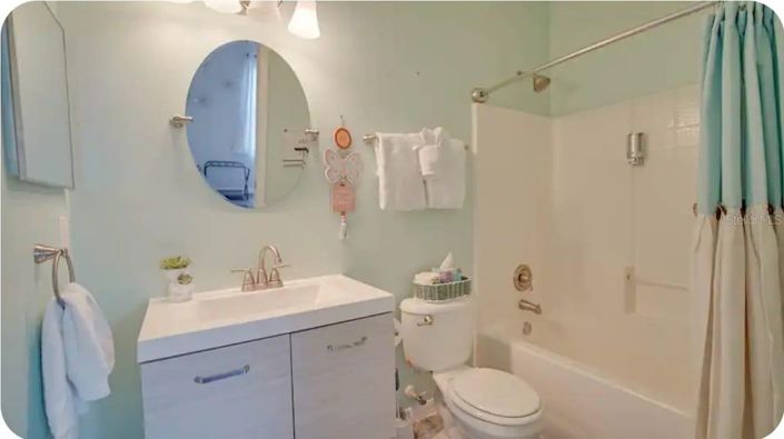 Image No.13-5 Bed House for sale