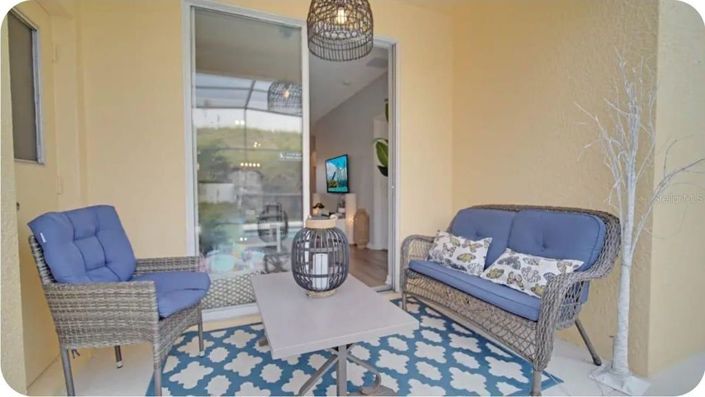 Image No.24-5 Bed House for sale