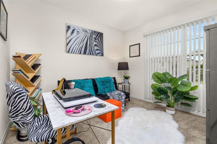 Image No.21-4 Bed House for sale