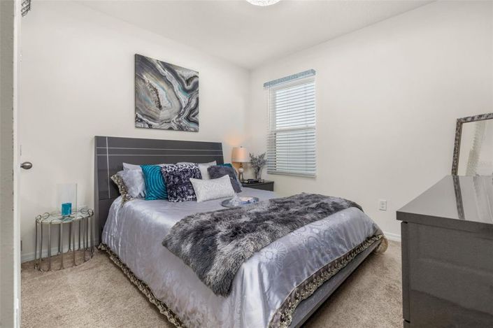 Image No.24-4 Bed House for sale