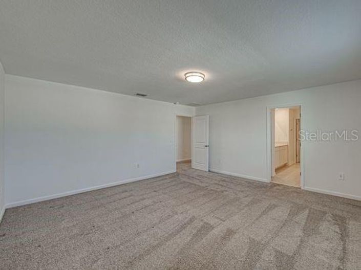 Image No.28-4 Bed House for sale