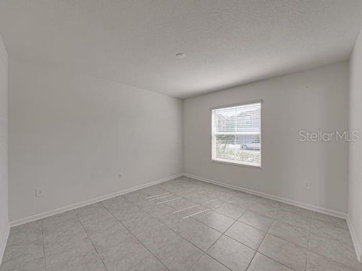 Image No.32-4 Bed House for sale