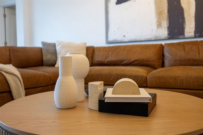 Image No.17-4 Bed House for sale