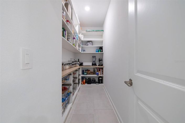 Image No.25-4 Bed House for sale