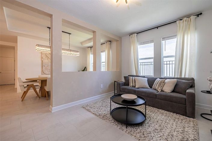 Image No.26-4 Bed House for sale