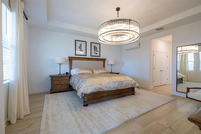 Image No.36-4 Bed House for sale