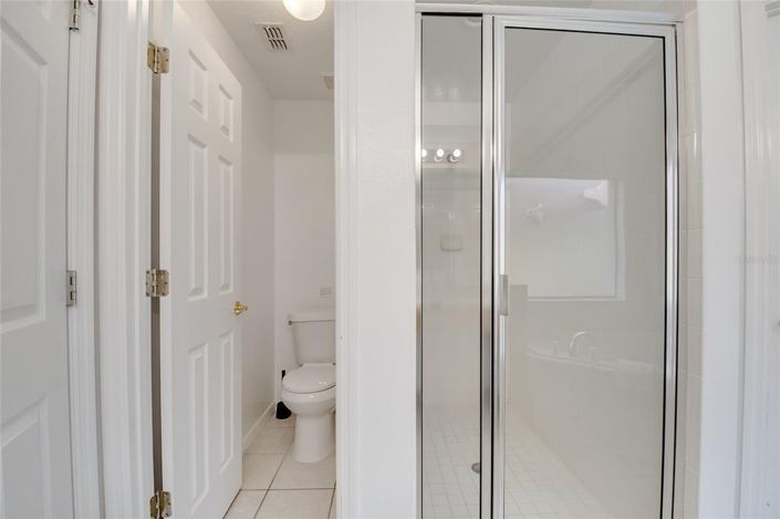 Image No.11-5 Bed House for sale