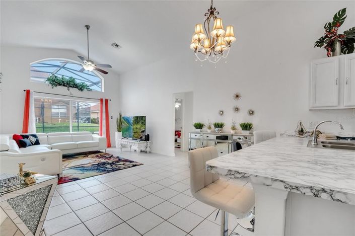 Image No.26-5 Bed House for sale