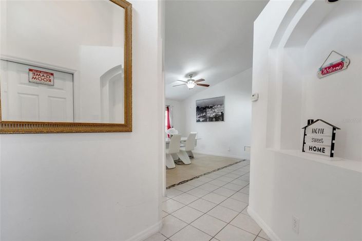 Image No.4-5 Bed House for sale