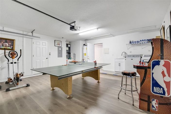 Image No.37-5 Bed House for sale