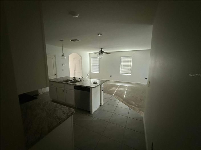 Image No.14-5 Bed House for sale