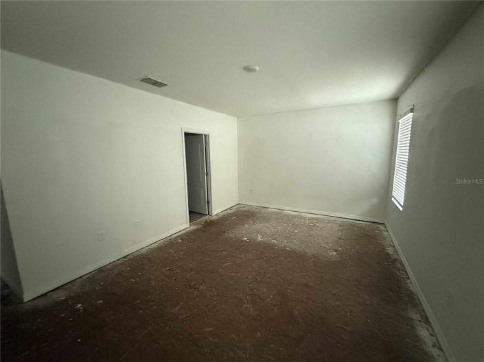 Image No.21-5 Bed House for sale