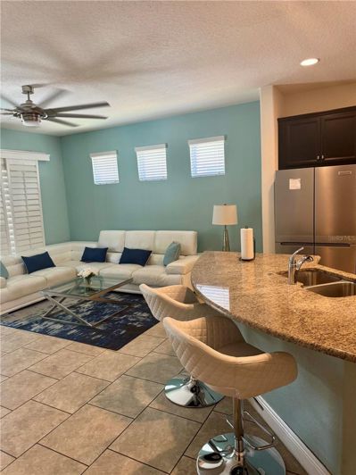 Image No.19-5 Bed House for sale