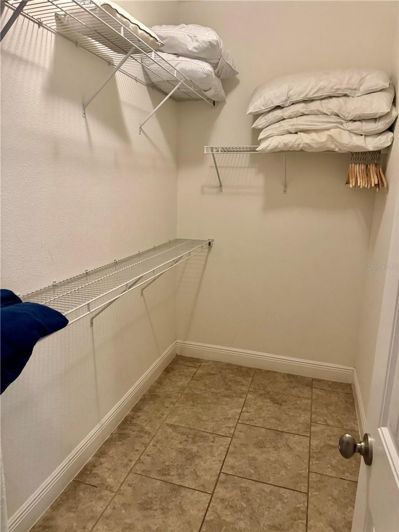 Image No.29-5 Bed House for sale