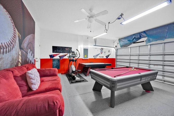 Image No.18-6 Bed House for sale