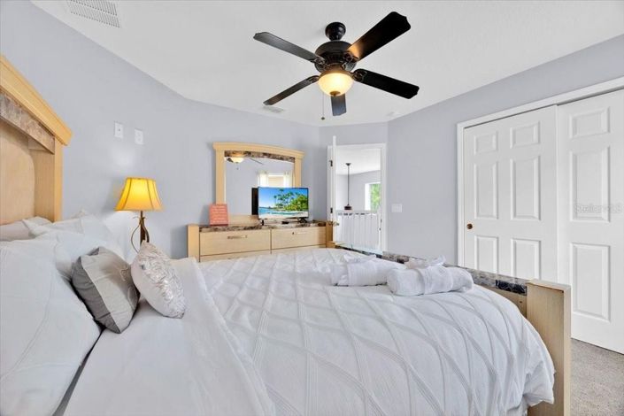 Image No.34-6 Bed House for sale