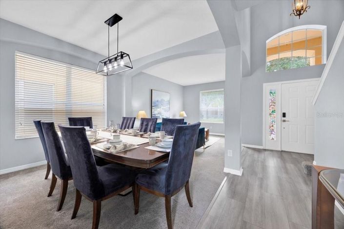 Image No.7-6 Bed House for sale