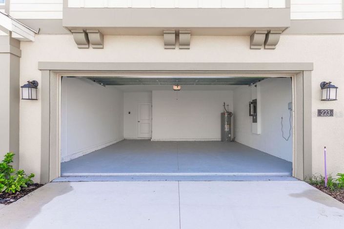 Image No.20-4 Bed House for sale