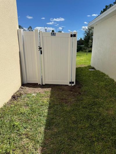 Image No.23-4 Bed House for sale