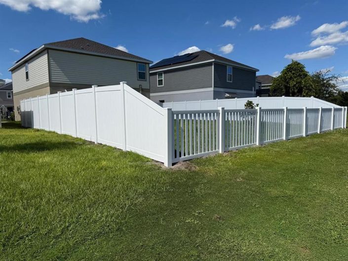 Image No.28-4 Bed House for sale