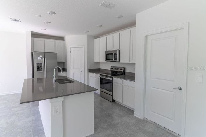 Image No.5-4 Bed House for sale