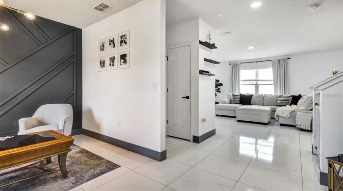 Image No.11-4 Bed House for sale