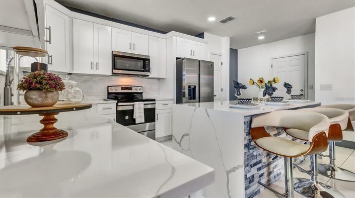 Image No.20-4 Bed House for sale