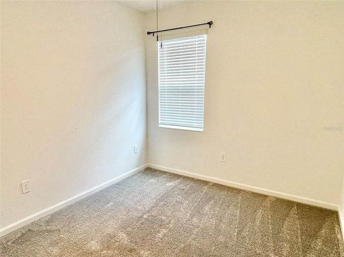 Image No.12-4 Bed House for sale