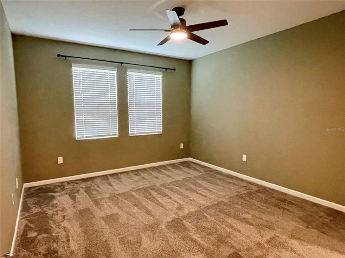 Image No.25-4 Bed House for sale