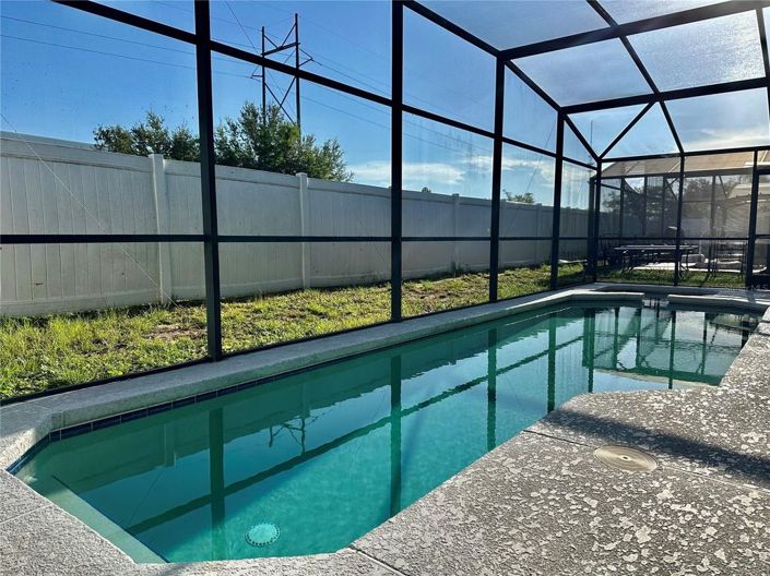 Image No.25-5 Bed House for sale