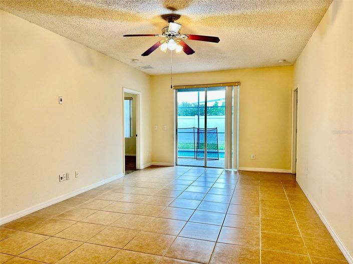 Image No.10-5 Bed House for sale