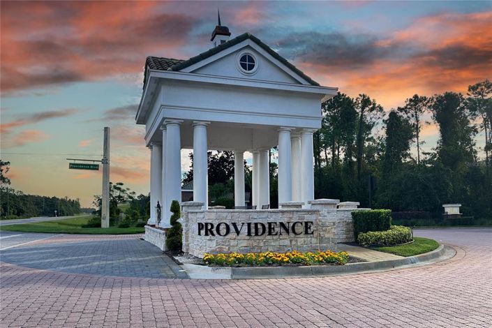 Image No.2-4 Bed Property for sale