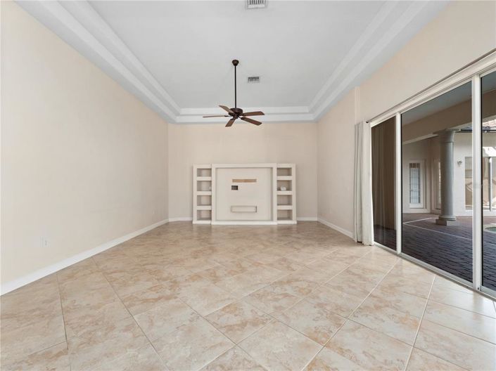 Image No.29-4 Bed Property for sale