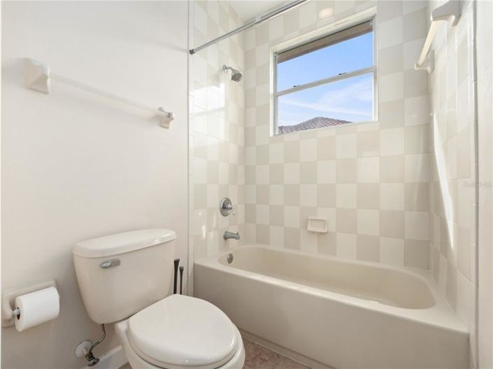 Image No.33-4 Bed House for sale