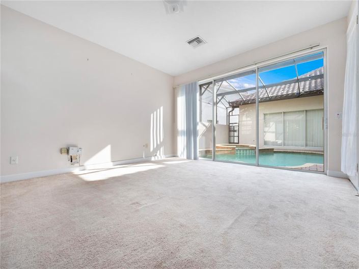 Image No.8-4 Bed Property for sale