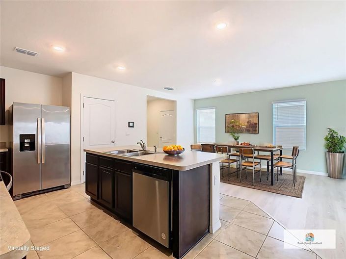 Image No.19-5 Bed House for sale