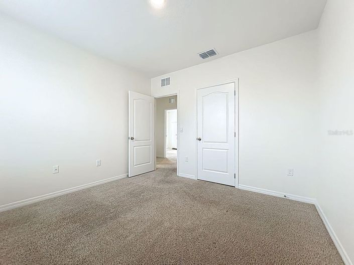 Image No.32-5 Bed House for sale