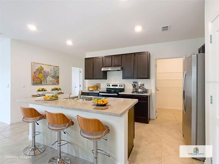 Image No.10-5 Bed House for sale