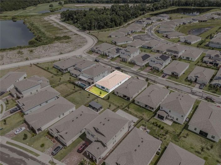 Image No.8-4 Bed House for sale