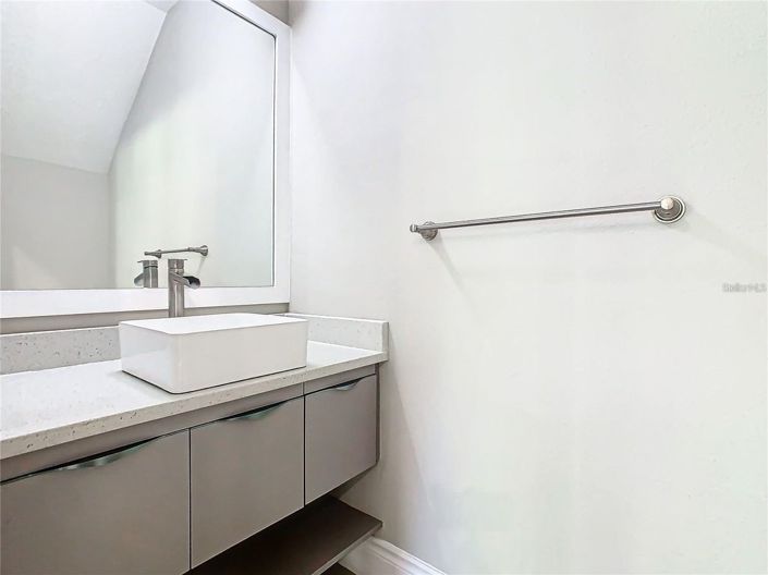 Image No.36-4 Bed Townhouse for sale