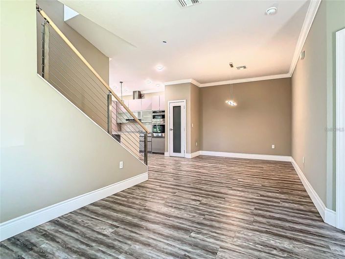 Image No.9-4 Bed Townhouse for sale