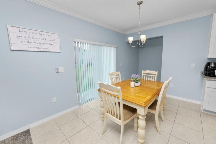 Image No.21-5 Bed House for sale