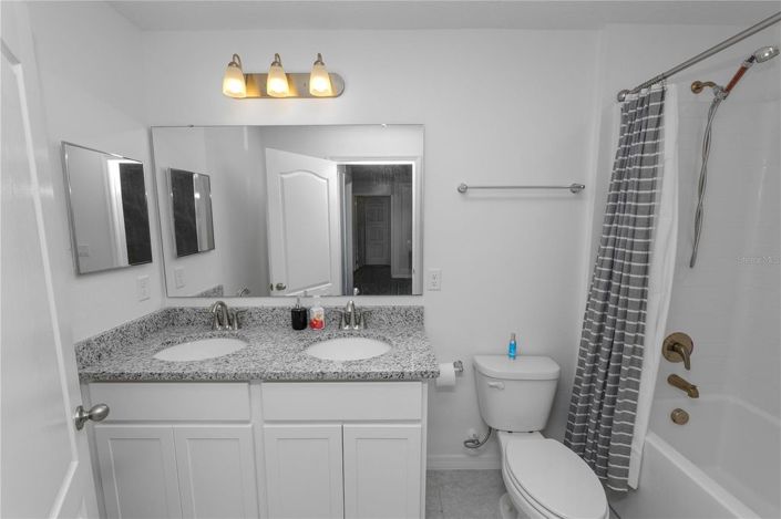 Image No.34-5 Bed House for sale