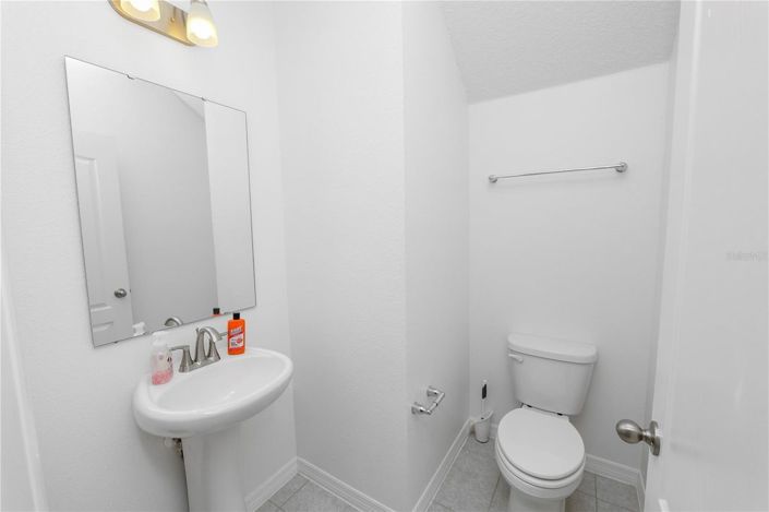 Image No.9-5 Bed House for sale