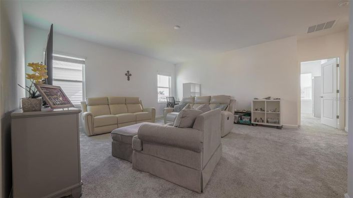 Image No.31-5 Bed House for sale