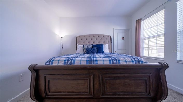 Image No.37-5 Bed House for sale