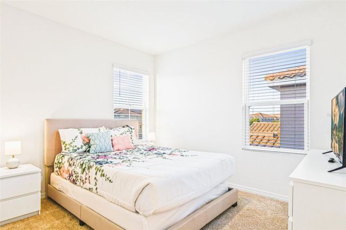 Image No.15-5 Bed House for sale