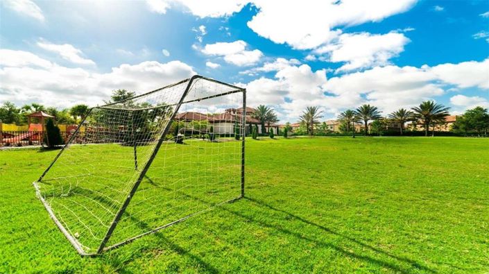 Image No.35-5 Bed House for sale